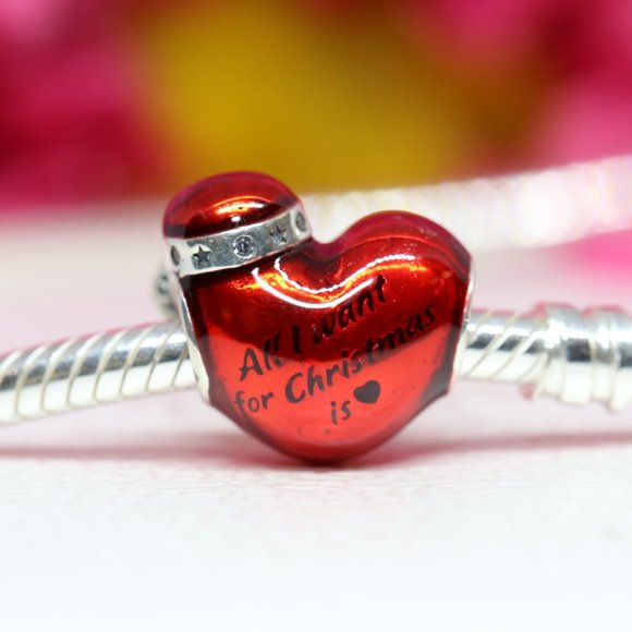 Pandora Metallic Red Christmas Heart Charm 792336C01 - Picture 1 of 3
